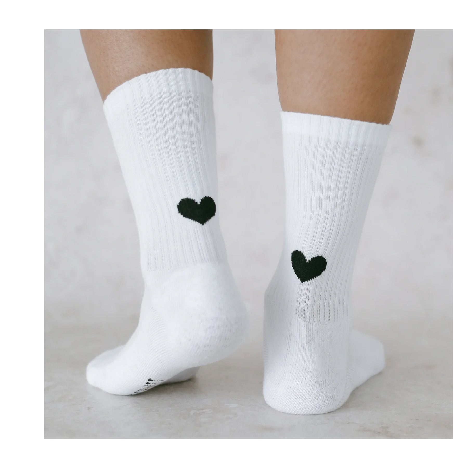 Socken Herz Schwarz - KNOCKNOK Fashion