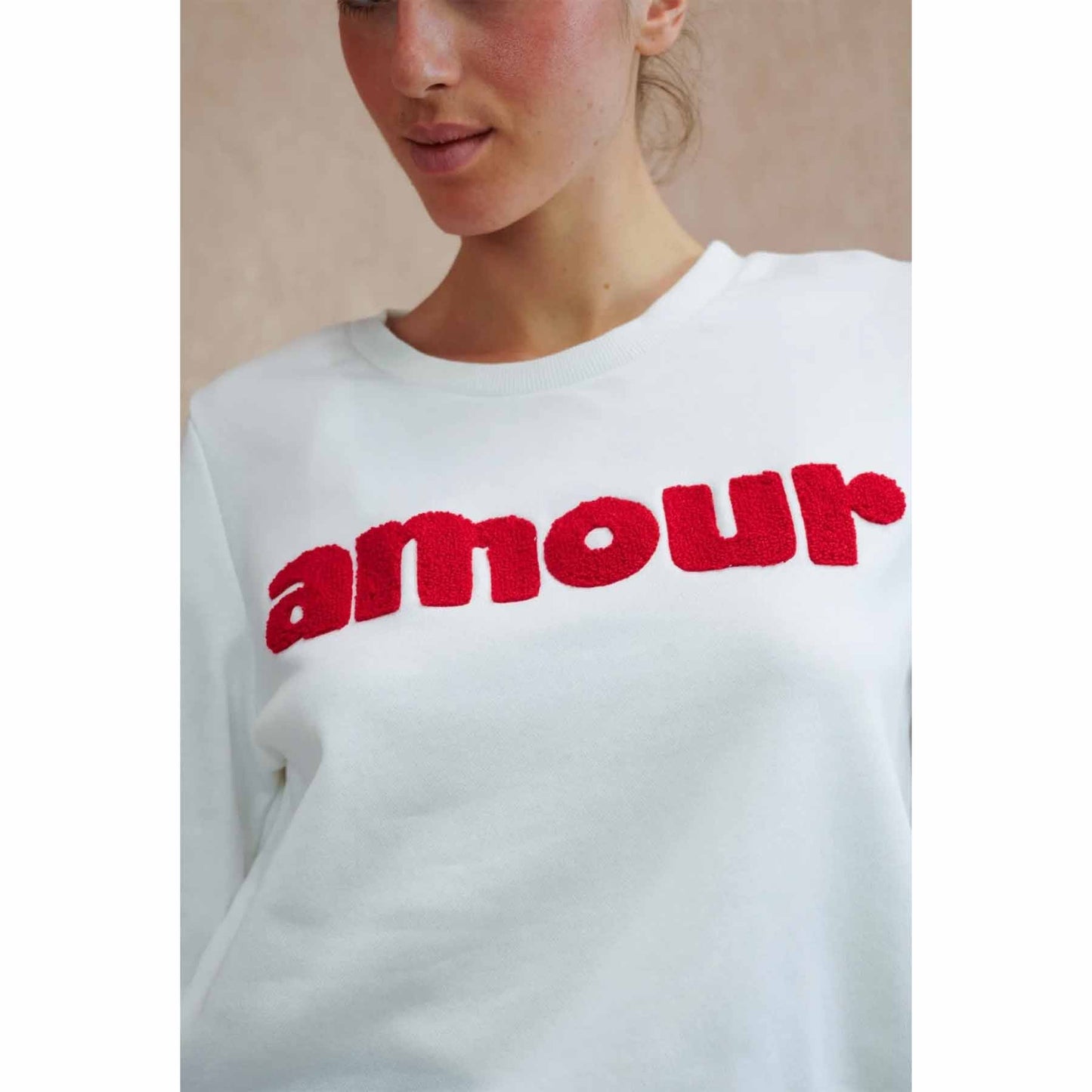 Sweatshirt Amour - KNOCKNOK Fashion