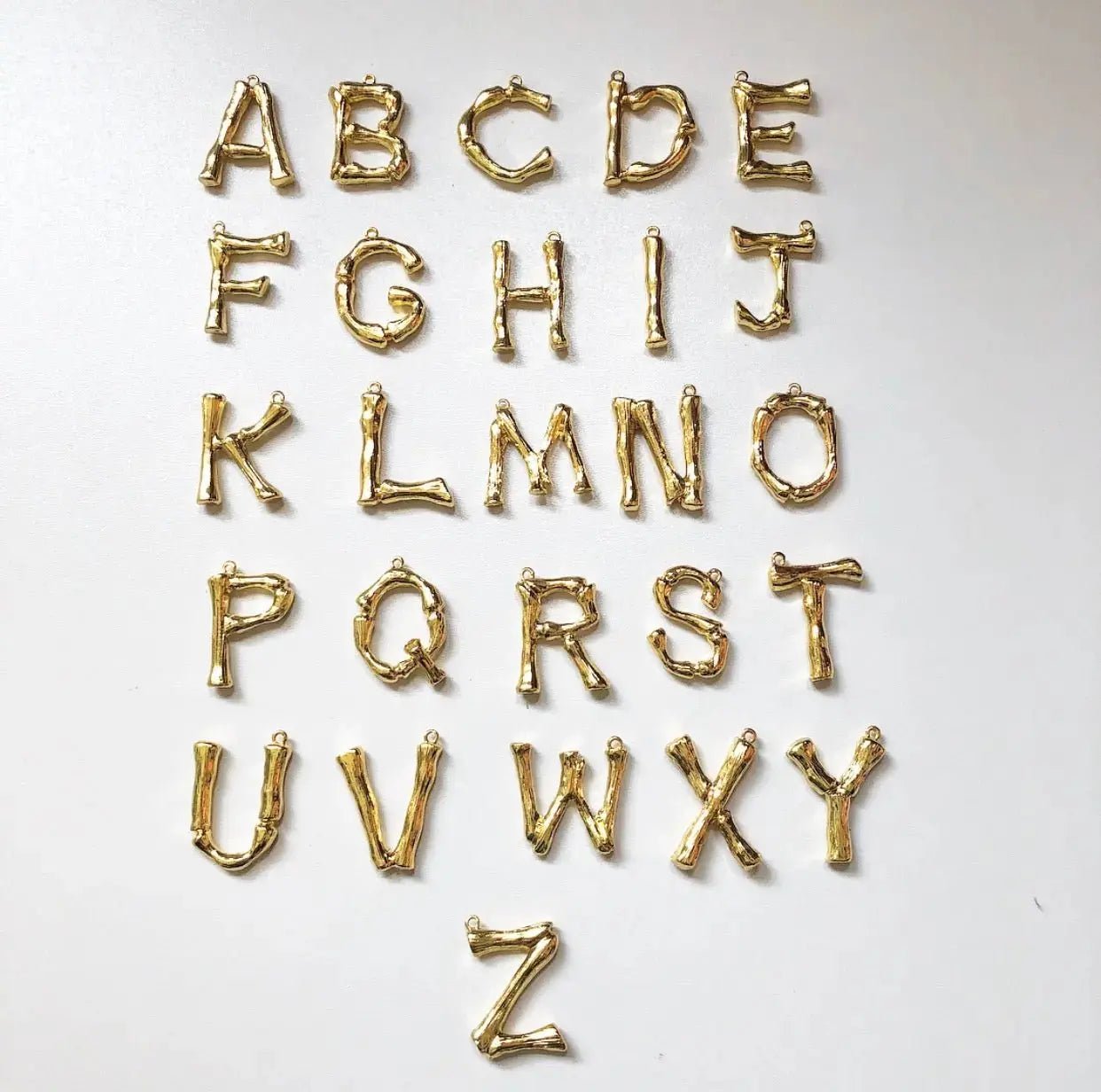 Alphabet Buchstabe Anhänger A,B,C - KNOCKNOK Fashion