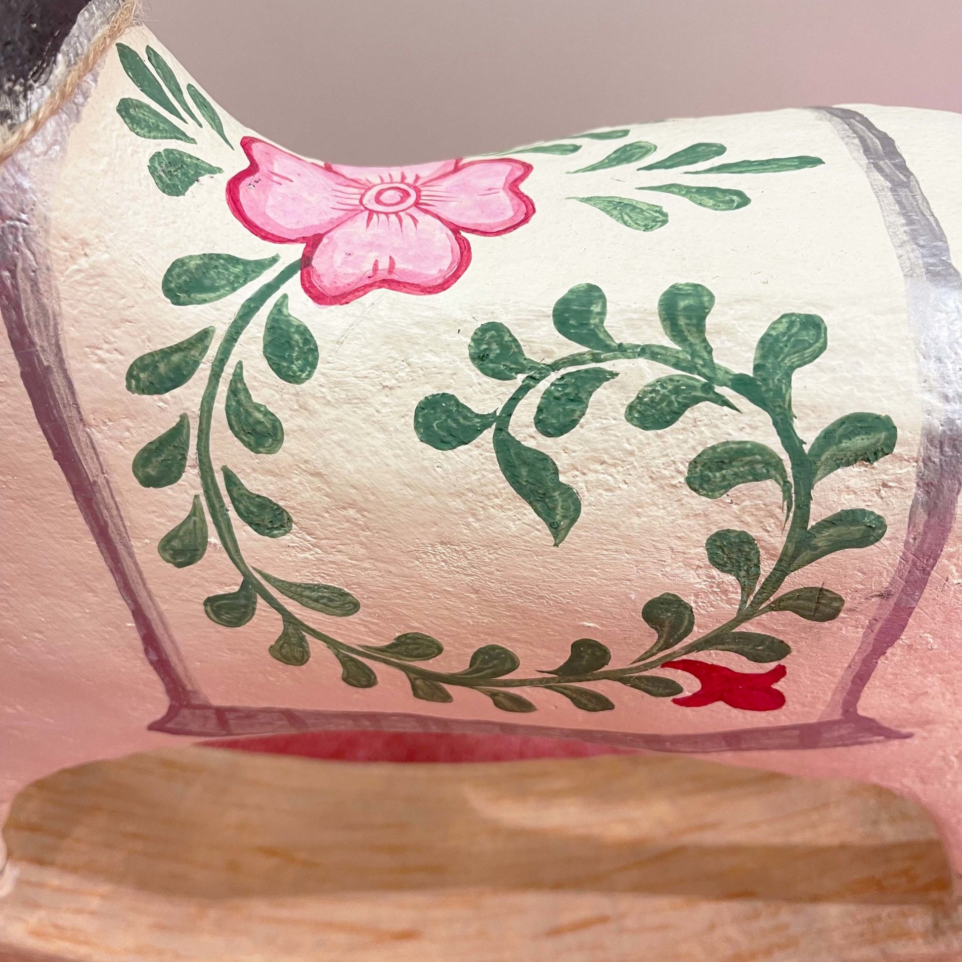 Schaukelpferd Hand bemalt KNOCKNOK Fashion