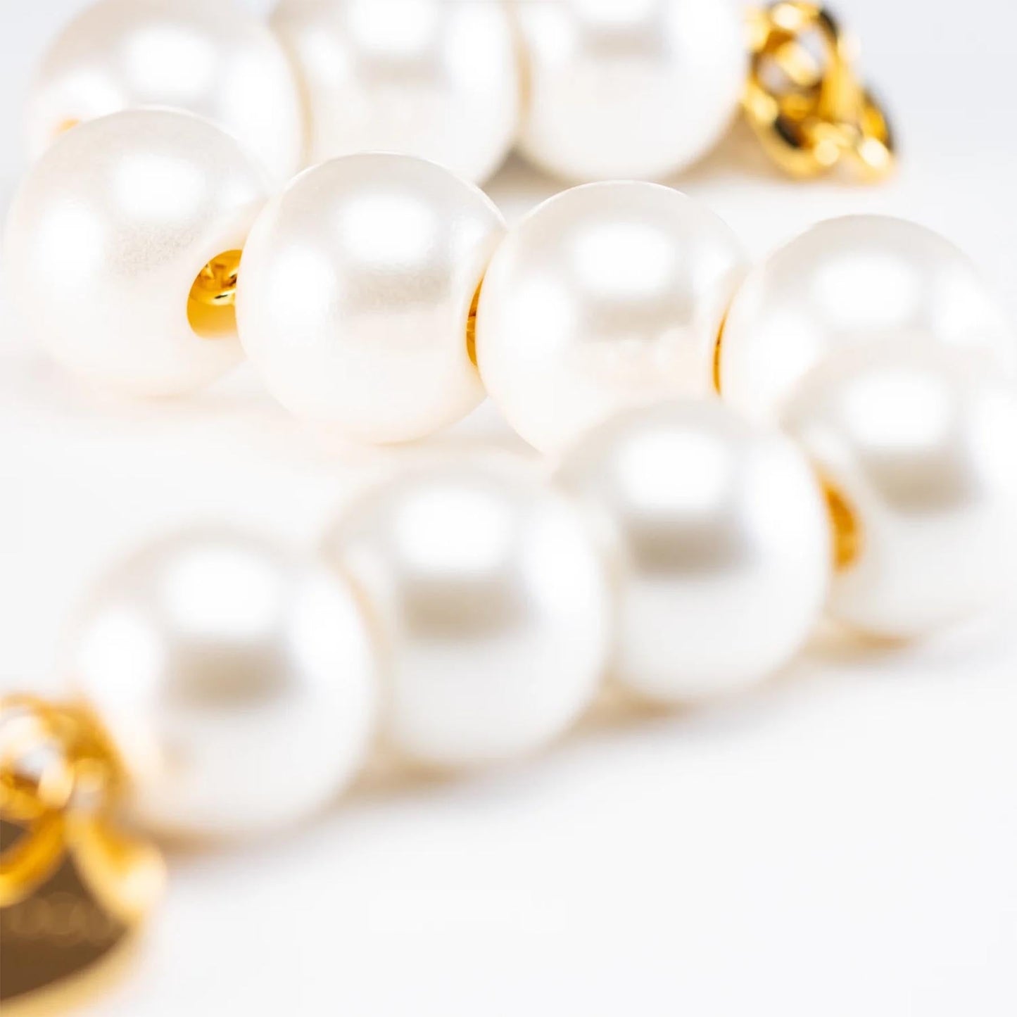 Vanessa Baroni Perlen Ohrringe 4 Pearl - KNOCKNOK Fashion