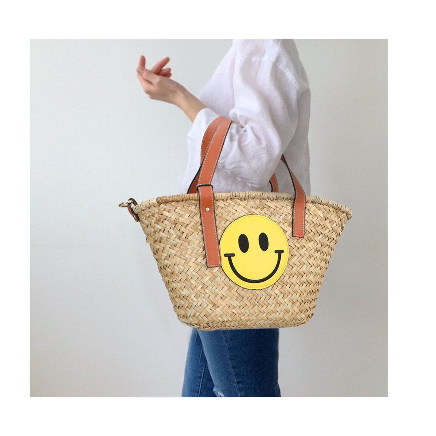 Korbtasche mit Smiley Patch - KNOCKNOK Fashion