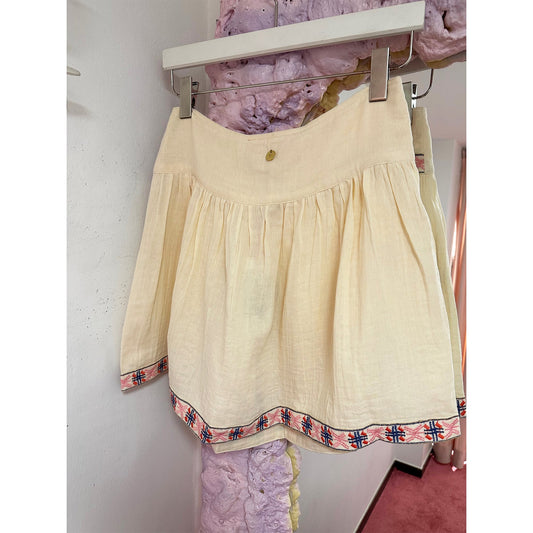 Place du Soleil Rock mit Stickerei - KNOCKNOK Fashion Koeln