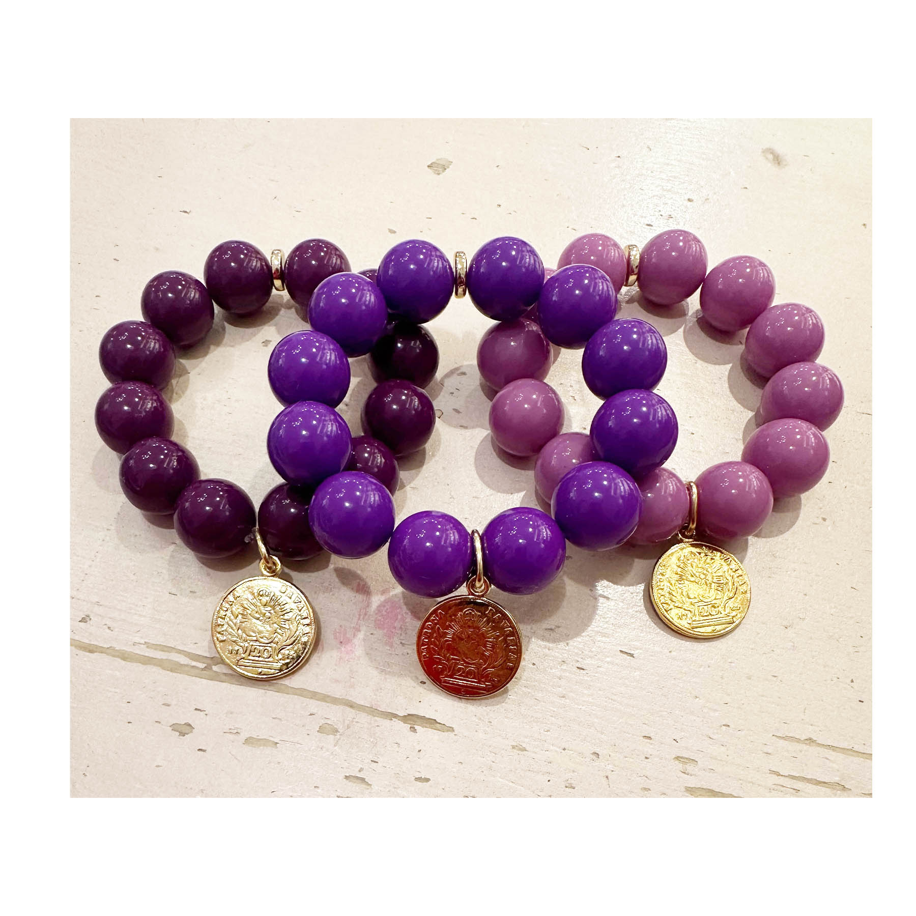 Rio Berlin Armband mit Münze Lila - KNOCKNOK Fashion