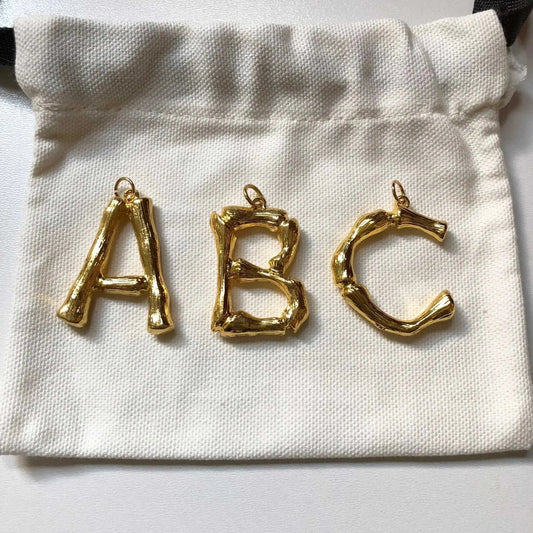 Alphabet Buchstabe Anhänger A,B,C - KNOCKNOK Fashion
