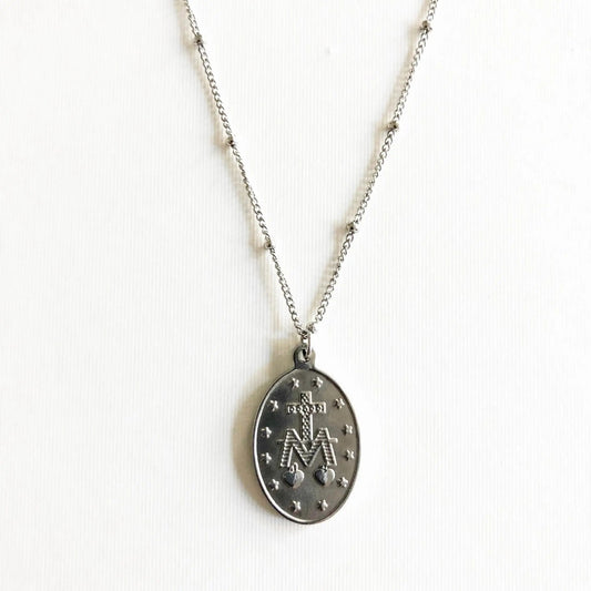 Halskette Mutter Maria oval silber Knocknok