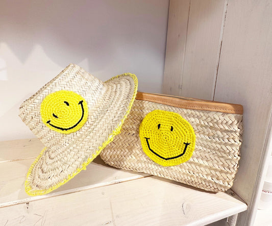 Strohhut mit Smiley Applikation - KNOCKNOK Fashion