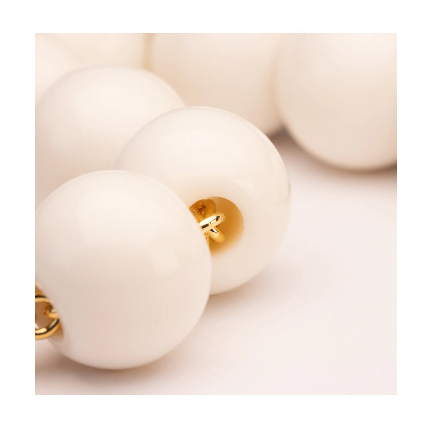 Vanessa Baroni Armband Beads Off White - KNOCKNOK Fashion